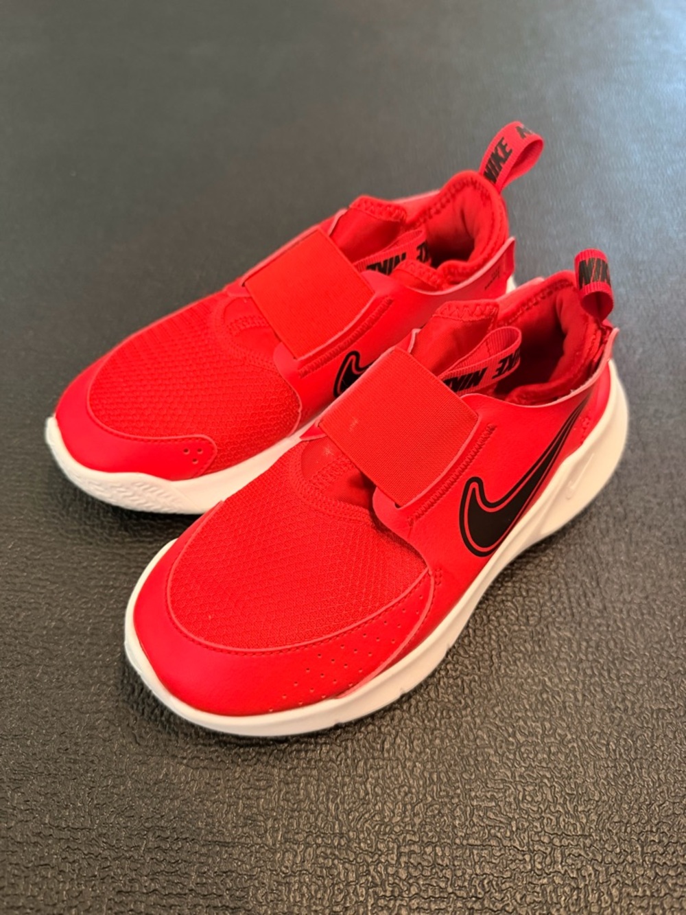 Nike Flex Runner 3 Slip on Sneaker